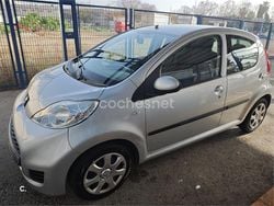 Gris / plata Usado 2009 Peugeot 107 Utilitario | 3700 €