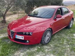 Rojo Usado 2007 Alfa Romeo 159 Distinctive Berlina | 4900 € (Precio justo)