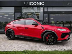 Rojo Usado 2023 Lamborghini Urus SUV | 369.900 €