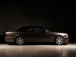 Marron Usado 1992 Mercedes E300 Descapotable | 23.900 €