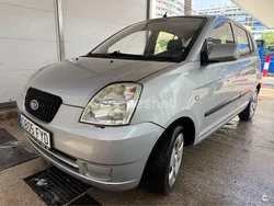 Gris / plata Usado 2008 Kia Picanto LX Utilitario | 2399 € (Buen precio)