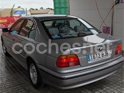 Gris / plata Usado 2001 BMW 523 Berlina | 2200 €