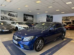 Azul Usado 2020 Mercedes C300e Familiar | 33.750 € (Un poco caro)