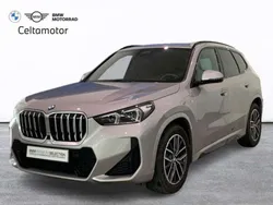 Spacesilber (metalizado) Usado 2024 BMW X1 Comfort Edition SUV | 43.900 € (Buen precio)