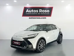 Gris / plata Usado 2024 Toyota C-HR Edition SUV | 35.990 €