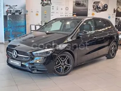 Negro Usado 2023 Mercedes B200 Monovolumen | 34.900 € (Caro)