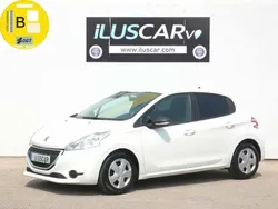 Blanco Usado 2014 Peugeot 208 Business-Line Utilitario | 6900 € (Precio justo)