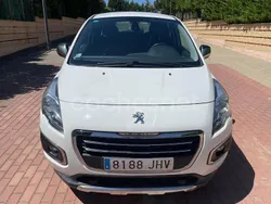 Blanco Usado 2015 Peugeot 3008 Access Berlina | 7600 € (Precio justo)