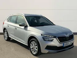 Gris / plata Usado 2021 Skoda Kamiq Ambition SUV | 18.900 € (Un poco caro)