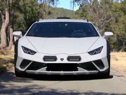 Blanco Usado 2023 Lamborghini Huracán Coupe | 360.000 € (Super precio)