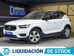 Blanco Usado 2019 Volvo XC40 Momentum SUV | 26.390 € (Precio justo)