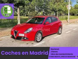 Rojo Usado 2017 Alfa Romeo Giulietta Super Utilitario | 9900 € (Precio justo)