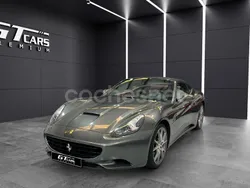 Gris / plata Usado 2010 Ferrari California Descapotable | 119.900 € (Caro)