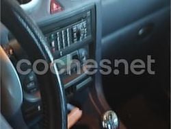 Gris / plata Usado 2005 Peugeot 1007 Utilitario | 3600 € (Precio justo)