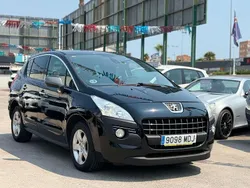 Negro Usado 2012 Peugeot 3008 Access Utilitario | 7900 €