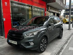 Verde Usado 2019 Ford Kuga ST-Line SUV | 16.500 €