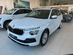 Blanco Nuevo 2025 Skoda Kamiq SUV | 22.590 € (Buen precio)
