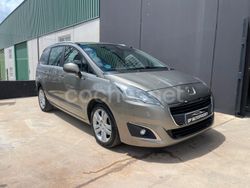 Beige Usado 2016 Peugeot 5008 Style Monovolumen | 11.800 € (Un poco caro)