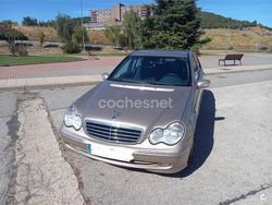 Beige Usado 2003 Mercedes C180 Avantgarde Berlina | 6700 €