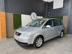 Gris / plata Usado 2006 VW Touran Advance Monovolumen | 4500 € (Precio justo)