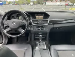 Gris / plata Usado 2010 Mercedes E220 Avantgarde Berlina | 13.900 € (Precio justo)