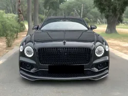 Negro Usado 2023 Bentley Flying Spur Berlina | 278.500 €