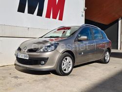Marrón Usado 2009 Renault Clio GrandTour Authentique Familiar | 4900 € (Precio justo)