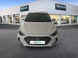 Blanco Usado 2017 Hyundai Elantra Berlina | 11.500 €