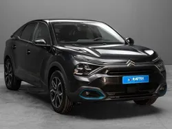 Negro Usado 2021 Citroën e-C4 Shine | 21.490 € (Super precio)