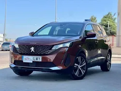 Oro Usado 2021 Peugeot 5008 Allure Monovolumen | 29.950 € (Caro)