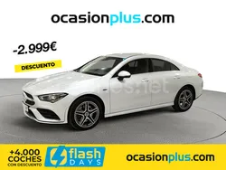 Gris / plata Usado 2021 Mercedes CLA250e Berlina | 32.990 € (Precio justo)