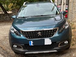 Verde Usado 2017 Peugeot 2008 Style SUV | 10.000 € (Precio justo)