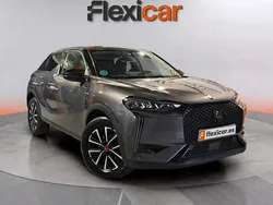 Gris Usado 2024 DS Automobiles DS3 Performance | 19.490 € (Buen precio)