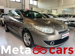 Beige Usado 2010 Renault Fluence Dynamique Berlina | 7490 €