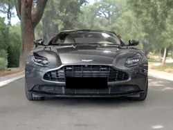 Gris Usado 2019 Aston Martin DB11 Coupe | 148.000 €