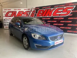 Azul Usado 2015 Volvo V60 Momentum Familiar | 12.495 € (Precio justo)