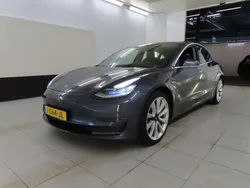 Gris Usado 2020 Tesla Model 3 Long Range Berlina | 23.989 € (Precio justo)