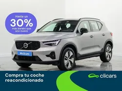 Gris Usado 2023 Volvo XC40 Plus SUV | 34.490 € (Precio justo)