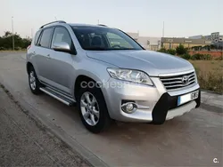 Gris / plata Usado 2010 Toyota RAV4 Advance SUV | 13.990 € (Un poco caro)