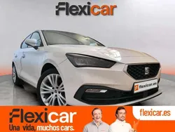Blanco Usado 2020 Seat Leon ST Reference Familiar | 14.390 € (Un poco caro)