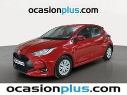 Rojo Usado 2022 Toyota Yaris Hybrid Business Edition Utilitario | 16.264 € (Buen precio)