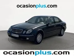 Gris Usado 2004 Mercedes E320 Elegance Berlina | 9490 € (Precio justo)