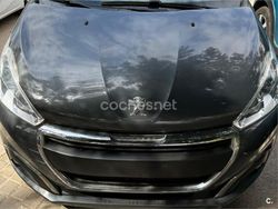 Gris / plata Usado 2016 Peugeot 208 Access Utilitario | 5200 € (Buen precio)
