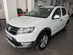 Blanco Usado 2014 Dacia Sandero Stepway Utilitario | 8500 € (Precio justo)