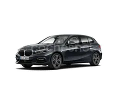 Gris / plata Usado 2021 BMW 116 Shadowline Utilitario | 22.900 € (Precio justo)