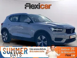 Blanco Usado 2021 Volvo XC40 Momentum SUV | 21.490 € (Precio justo)