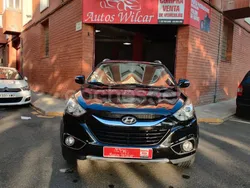 Negro Usado 2012 Hyundai ix35 Comfort SUV | 9700 € (Precio justo)