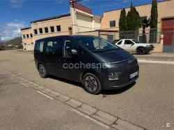 Gris / plata Usado 2023 Hyundai Staria Van | 36.000 € (Buen precio)