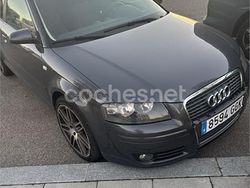 Gris / plata Usado 2008 Audi A3 Ambition Berlina | 4000 € (Buen precio)