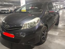 Azul Usado 2014 Toyota Yaris Active Berlina | 5200 € (Super precio)